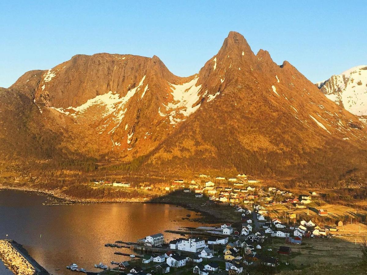 6 Person Holiday Home In Senjahopen Mefjordvær 部屋 写真